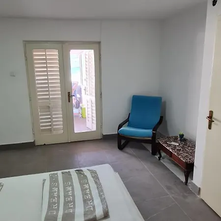 Apartment Riba Fish
